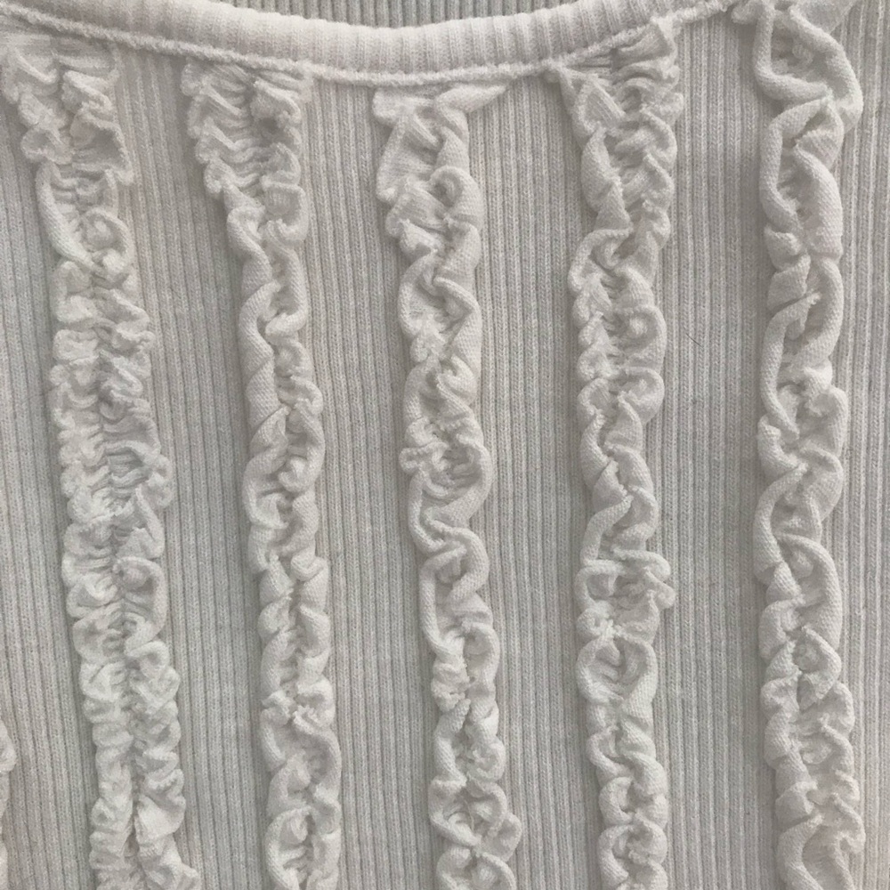 ESPRIT Ruffled White TANK TOP - Picture 5 of 8